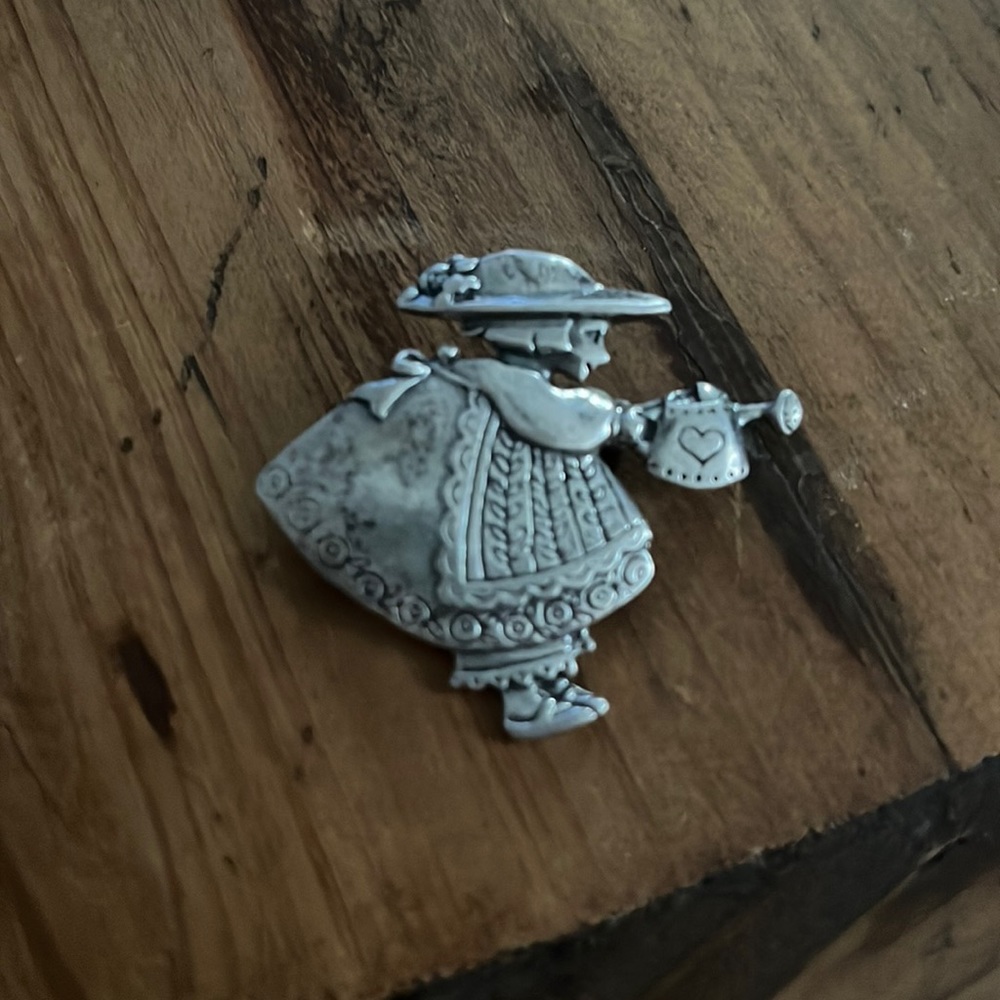 Sterling Girl Watering Pin